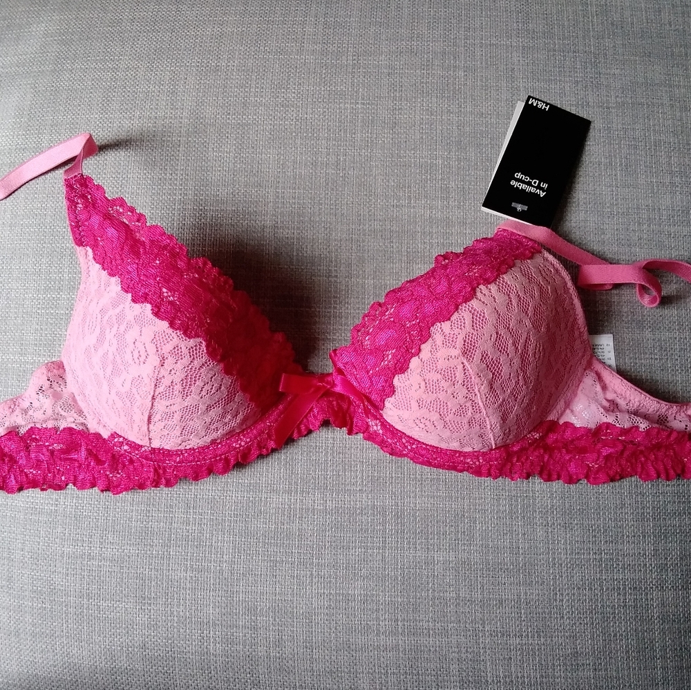 New H&M pink lace bra size 34B